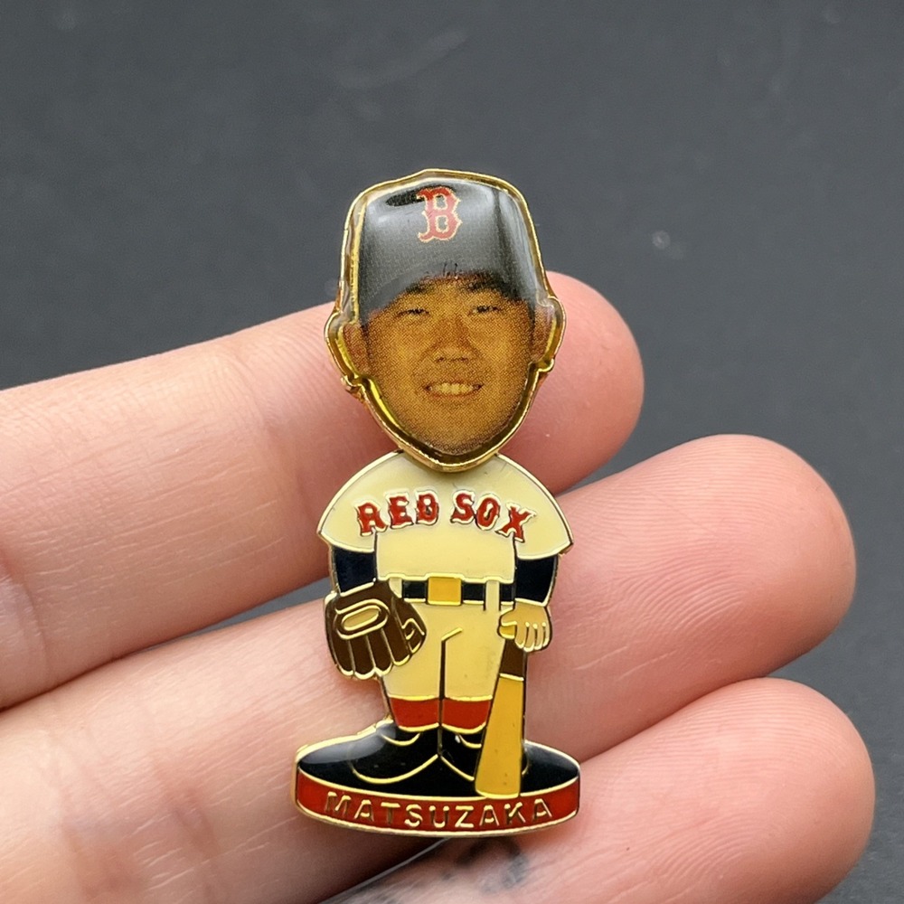 MLB Baseball Boston Red Sox Matsuzaka Bobbing‎ Head Lapel Hat Pin